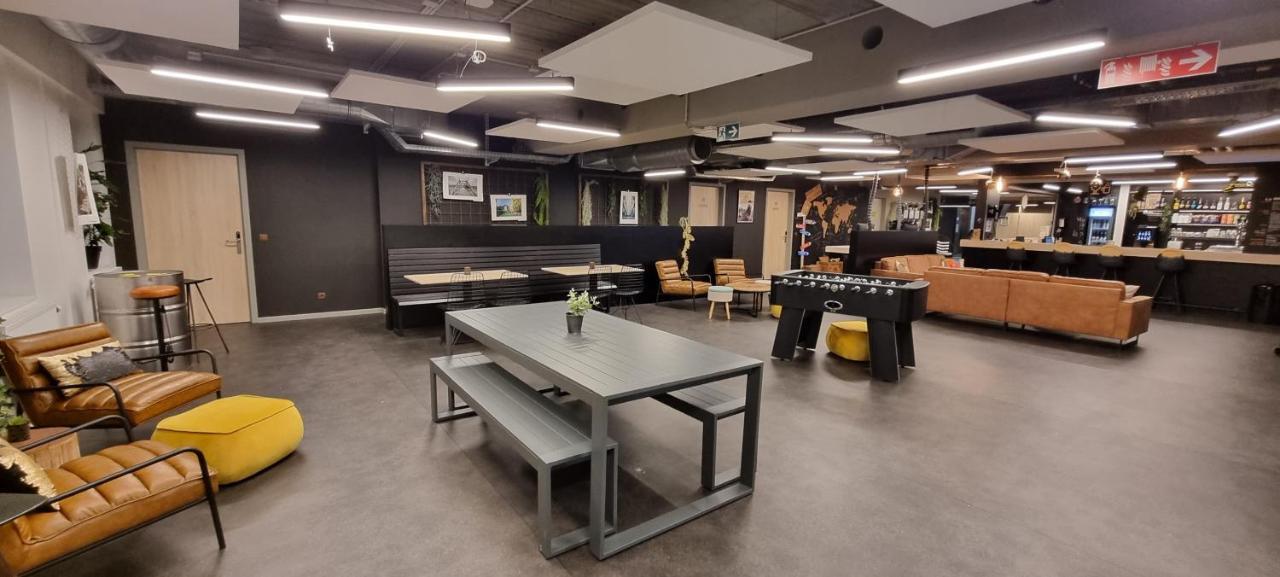 Auberge Jeunesse Charleroi Youth Hostel Шарлеруа Экстерьер фото