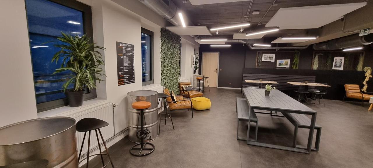 Auberge Jeunesse Charleroi Youth Hostel Шарлеруа Экстерьер фото