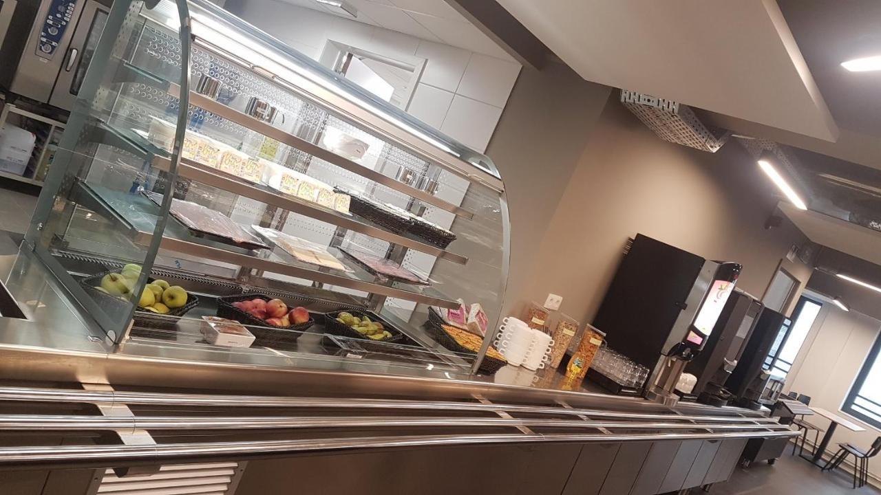 Auberge Jeunesse Charleroi Youth Hostel Шарлеруа Экстерьер фото